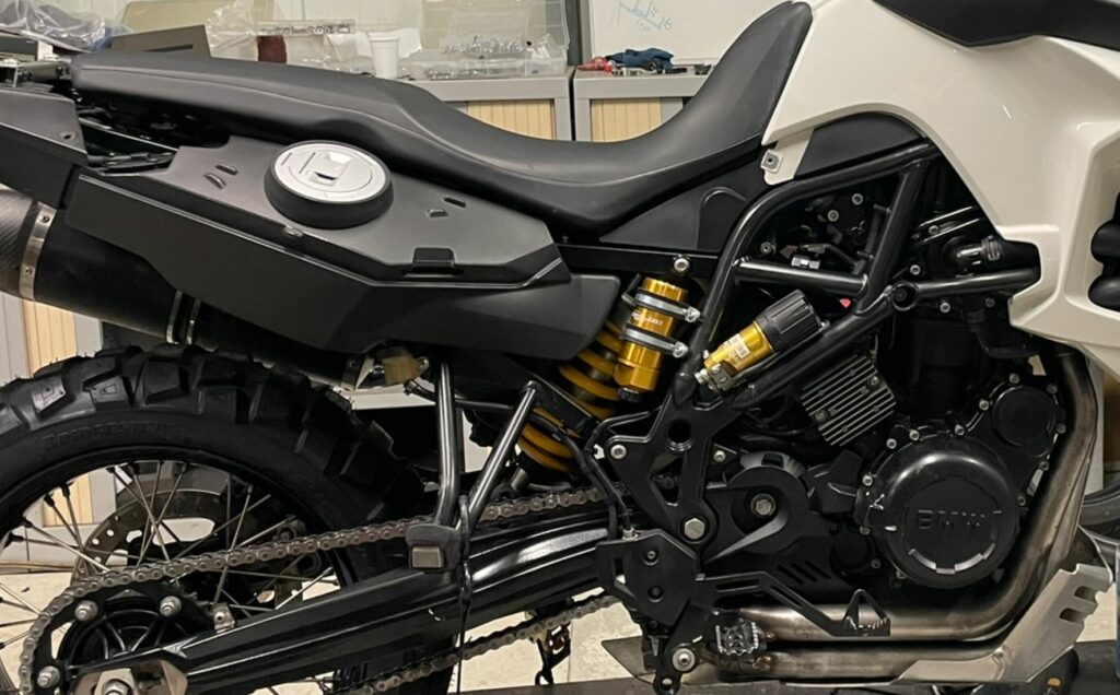 Lire la suite à propos de l’article OHLINS réglages F800 GS